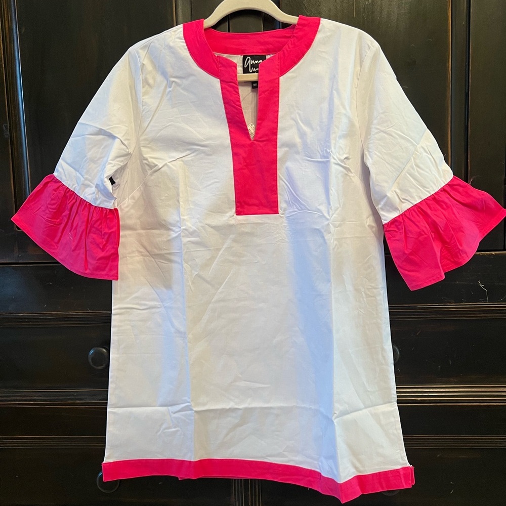 Women's White and Pink Tunic Top